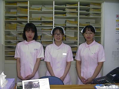 ��������������