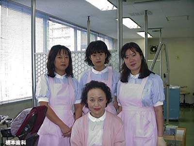 ���{����